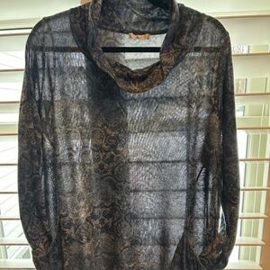 Pull over light weight top long